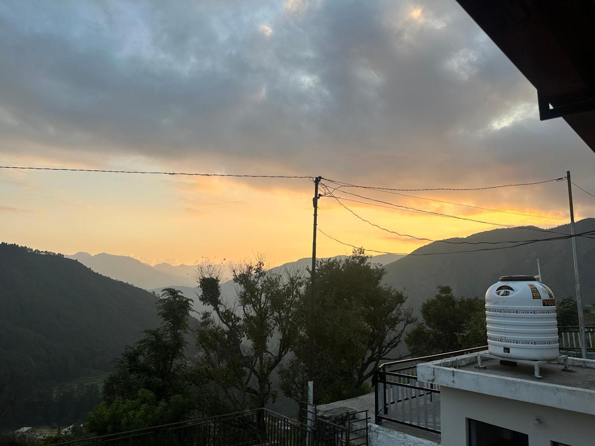 Deodar Village Homestay Devalsari Mussoorie Εξωτερικό φωτογραφία